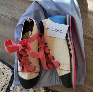 Tooche pink ribbon shoes